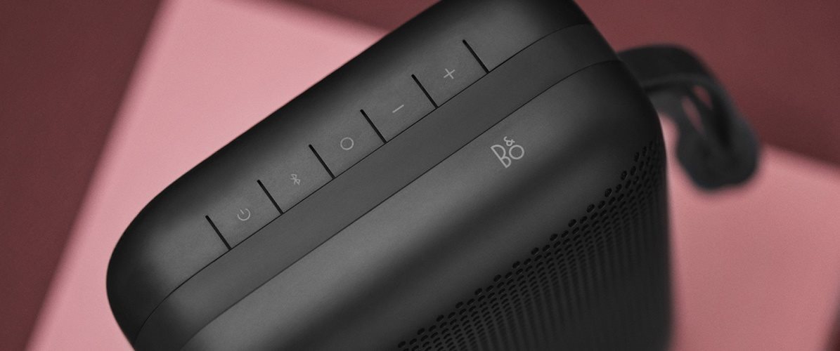 BeoPlay P6 Black