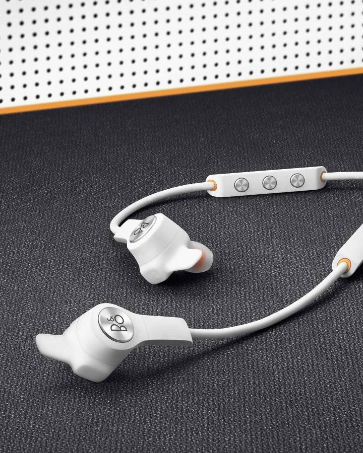 BeoPlay E6 Motion White