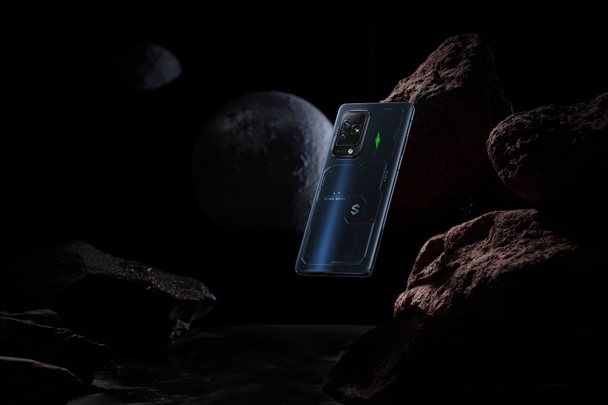 MBlack Shark 5 Pro 5G Smartphone