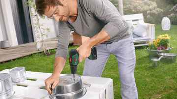 Akumulátorový šroubovák Bosch UniversalDrill 18 Akumulátorový šroubovák Bosch UniversalDrill 18