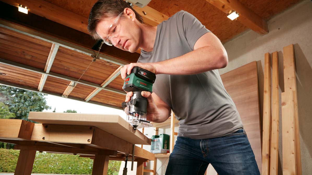 Bosch AdvancedTrimRouter 18V-8