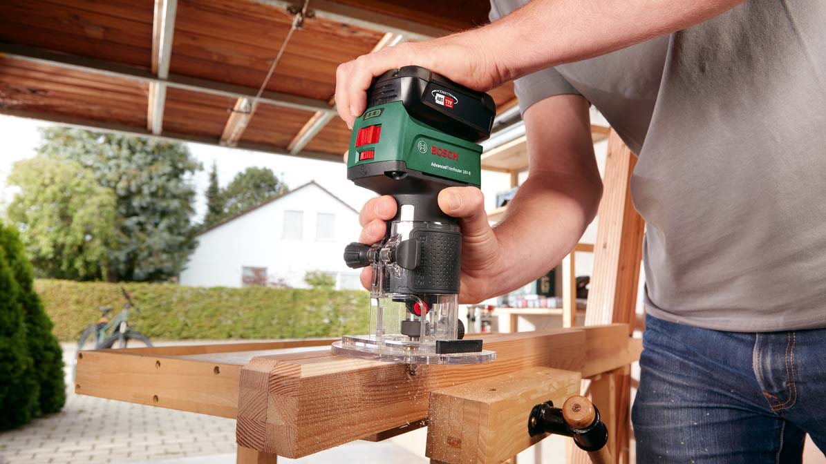 Bosch AdvancedTrimRouter 18V-8
