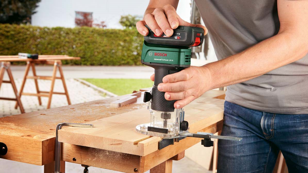Bosch AdvancedTrimRouter 18V-8