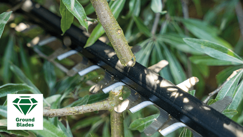 Nožnice na živý plot Bosch UniversalHedgeCut 18-55