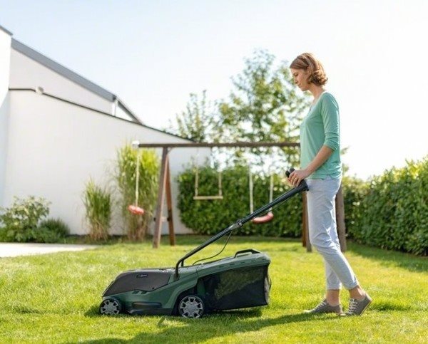 Aku sekačka Bosch AdvanceRotak 36-660 LI