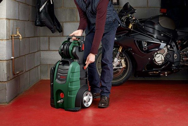 Vysokotlakový čistič BOSCH AdvancedAquatak 140