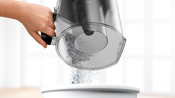 BOSCH BGS41FAM bagless vacuum cleaner