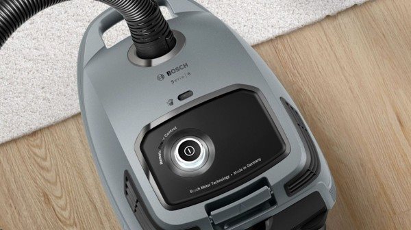 Bosch BGB6X330 bagged vacuum cleaner