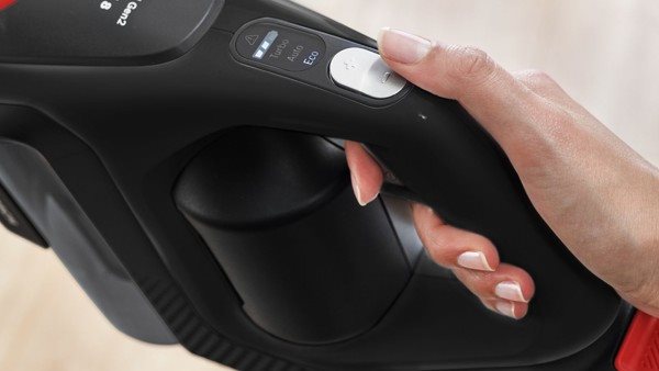 Tyčový vysávač Bosch BCS82PWR25 aku Tyčový vysávač Bosch BCS82PWR25 aku