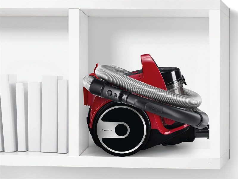 BOSCH BGC05AAA2 700W bagless vacuum cleaner