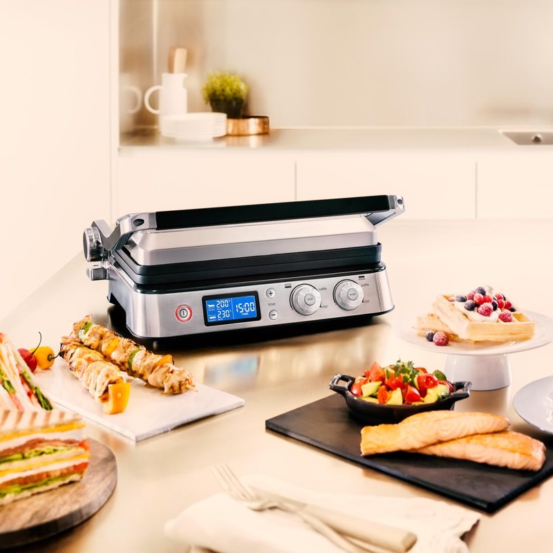 Kontaktní gril Braun CG9047