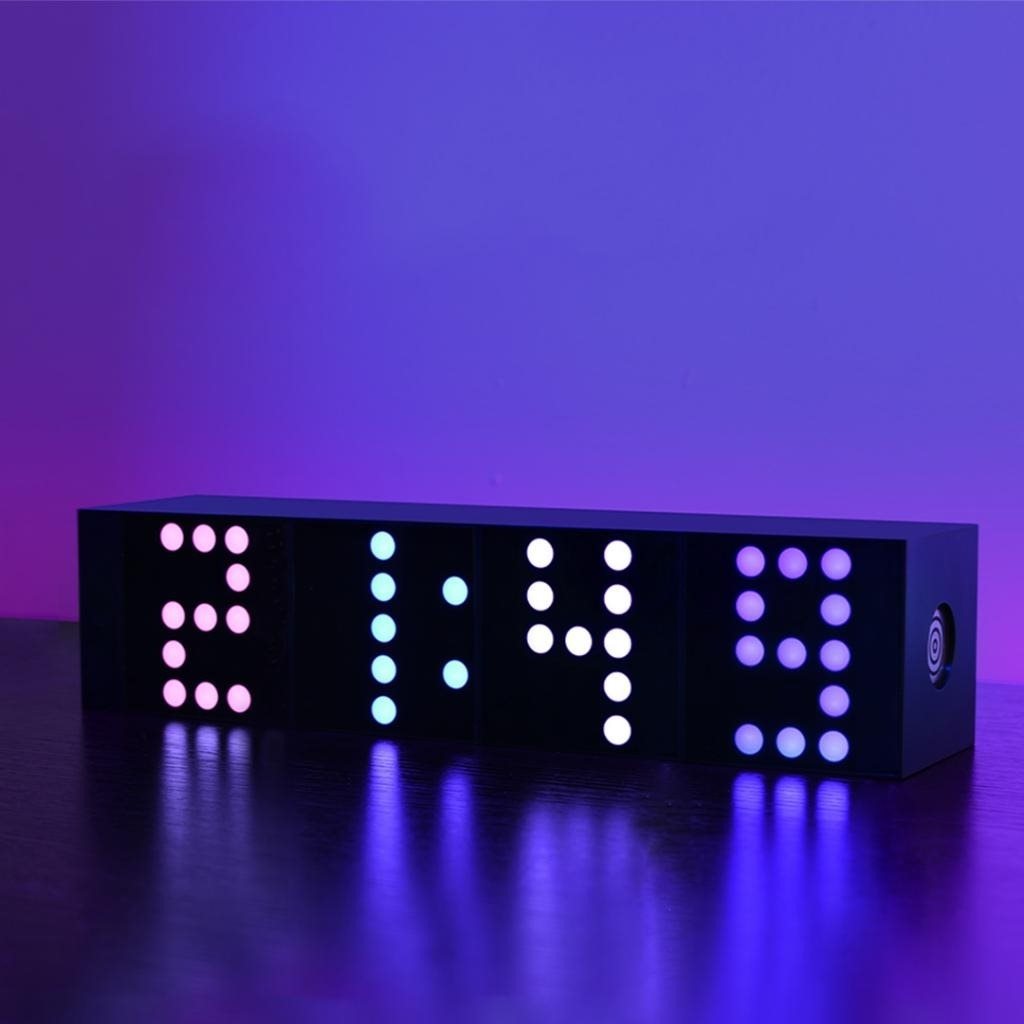 LED-Leuchte YEELIGHT Cube Smart Lamp - Uhrenset