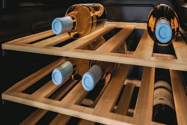 CANDY CCVB 60D1 built-in wine cooler CANDY CCVB 60D1 built-in wine cooler