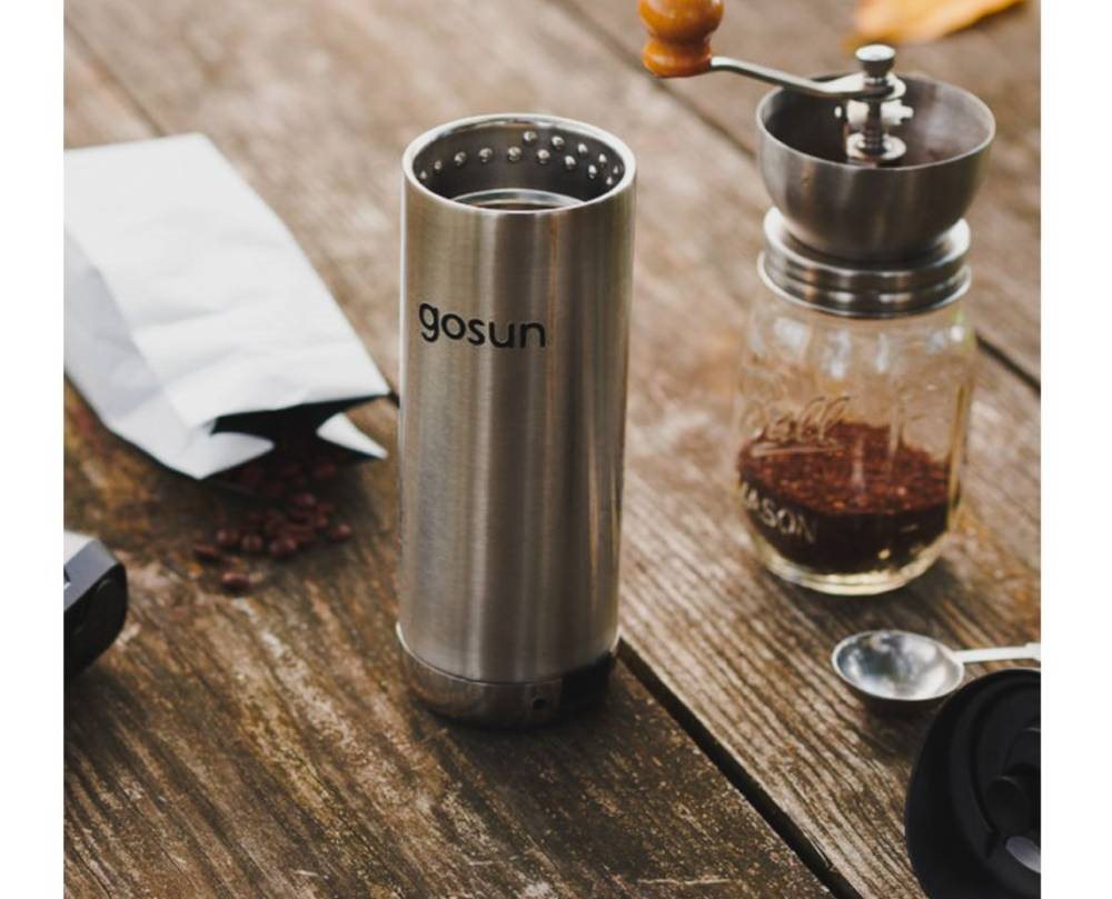 Cestovní termoska GoSun o objemu 473 ml