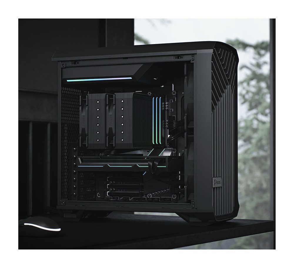 PC case Fractal Design Torrent Compact RGB Black TG Light