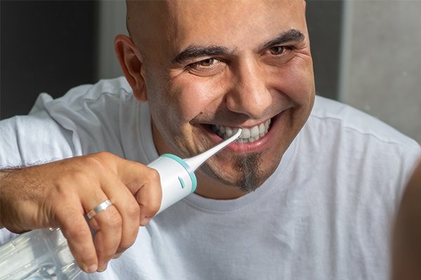 Elektrická ústní sprcha CONCEPT ZK4020 PERFECT SMILE