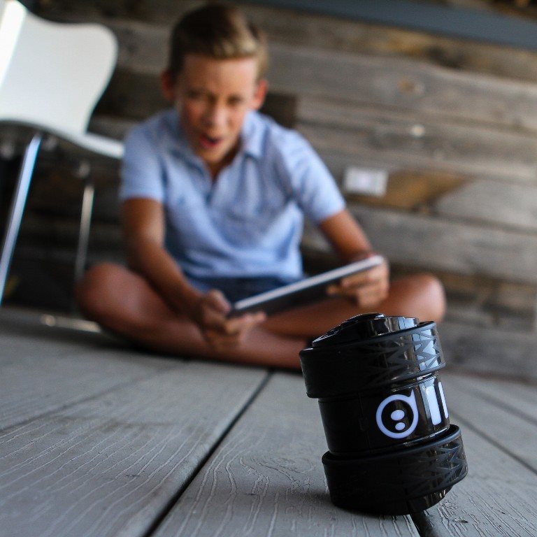 Drone Sphero Ollie Darkside Ollie Darkside je zábava pro malé i velké