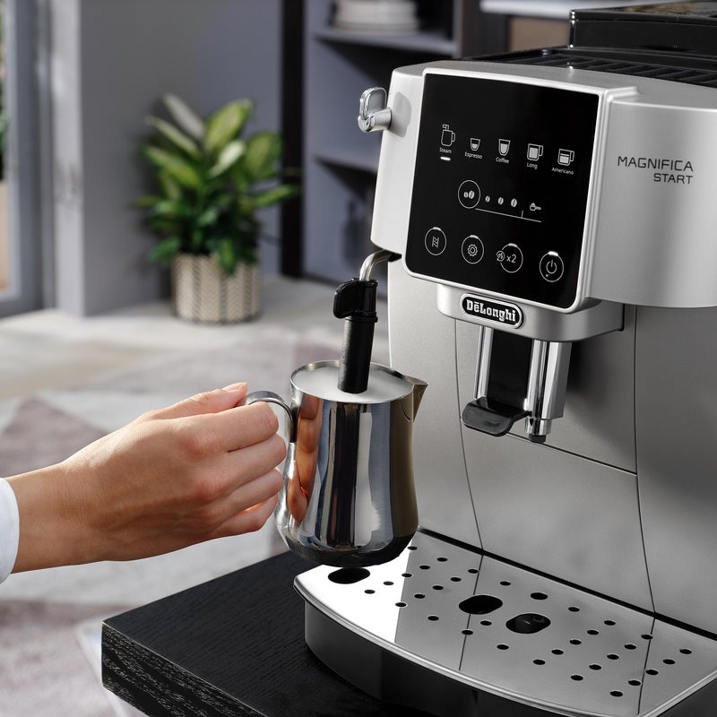 Automatický kávovar De'Longhi Magnifica Start ECAM220.30.SB