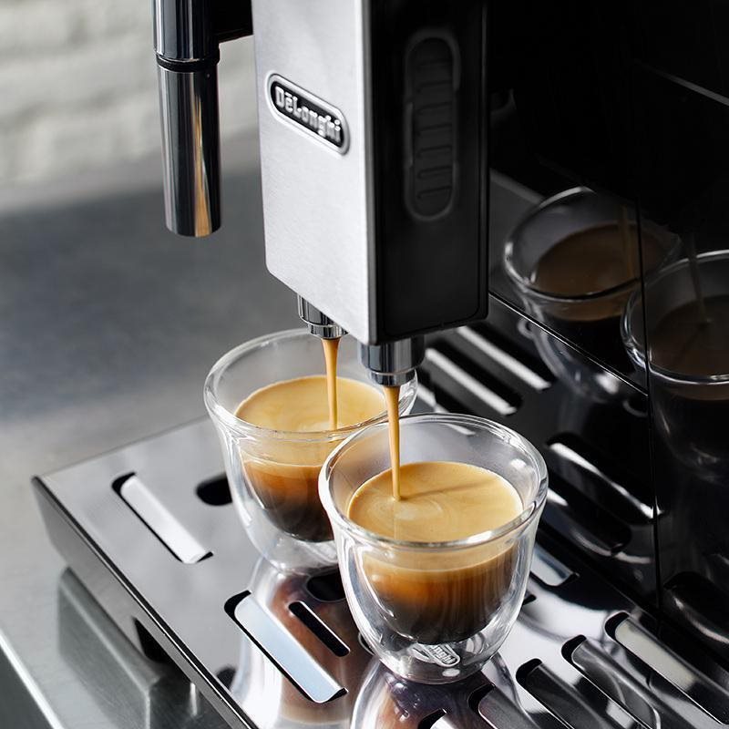 Automatický kávovar ECAM 46.860.B
