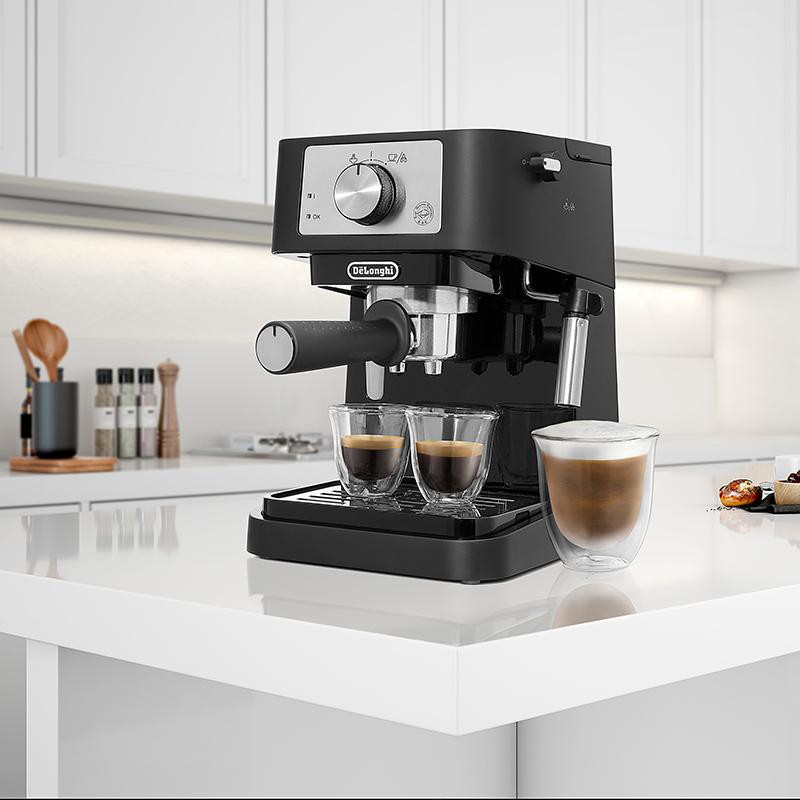 Pákový kávovar De'Longhi Stilosa EC260.BK
