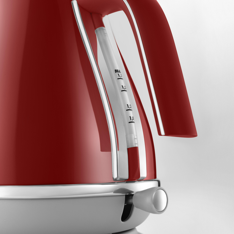 Kettle De'Longhi Icona Capitals KBOC 2001.R Kettle De'Longhi Icona Capitals KBOC 2001.R