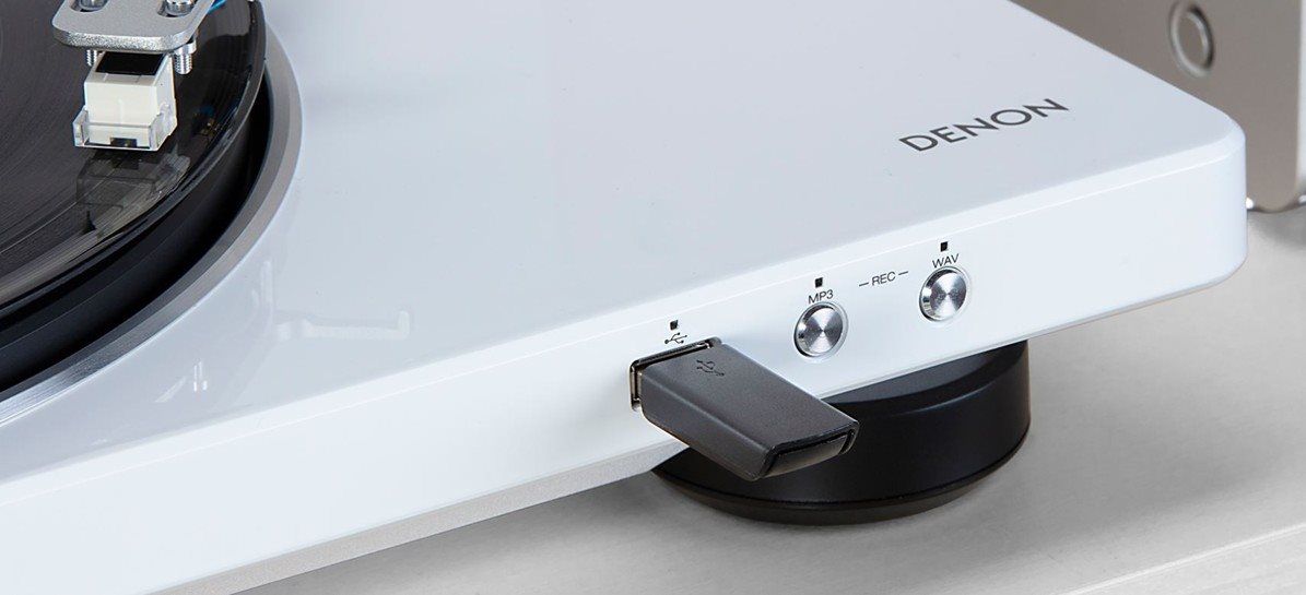 Gramofon DENON DP-450