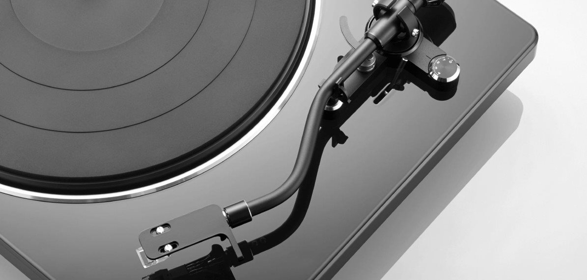 Gramofon DENON DP-450