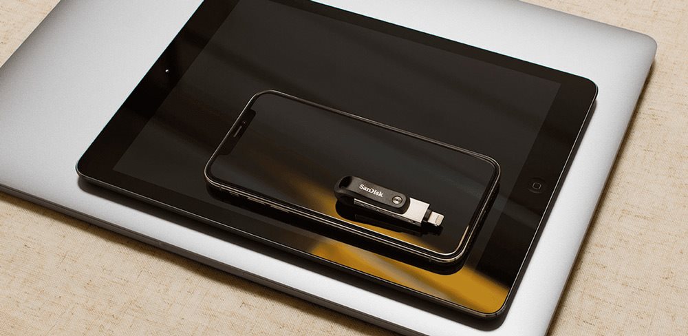 SanDisk iXpand Flash Drive Go