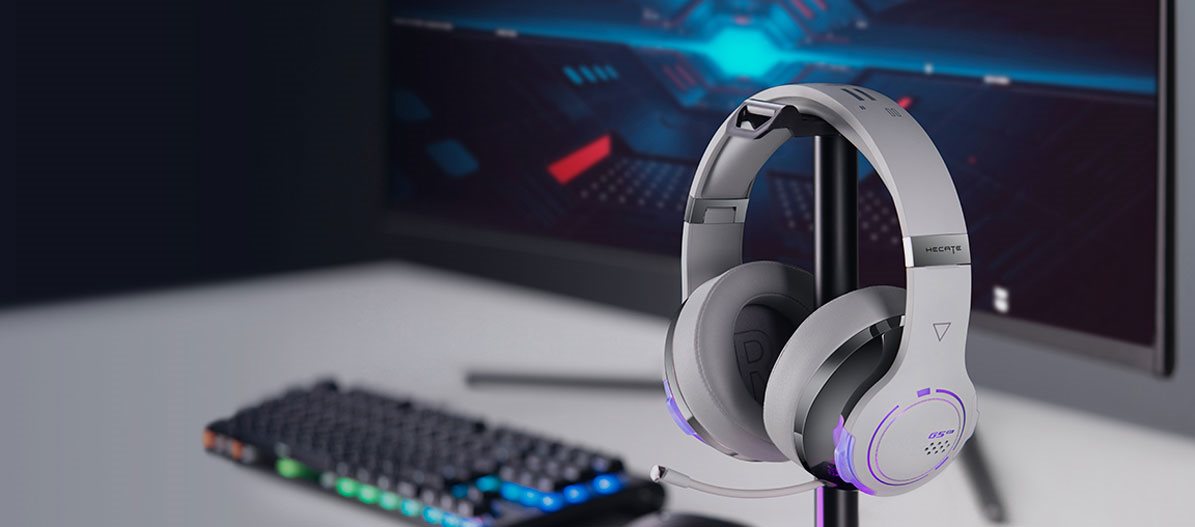 Edifier G5BT gaming headset