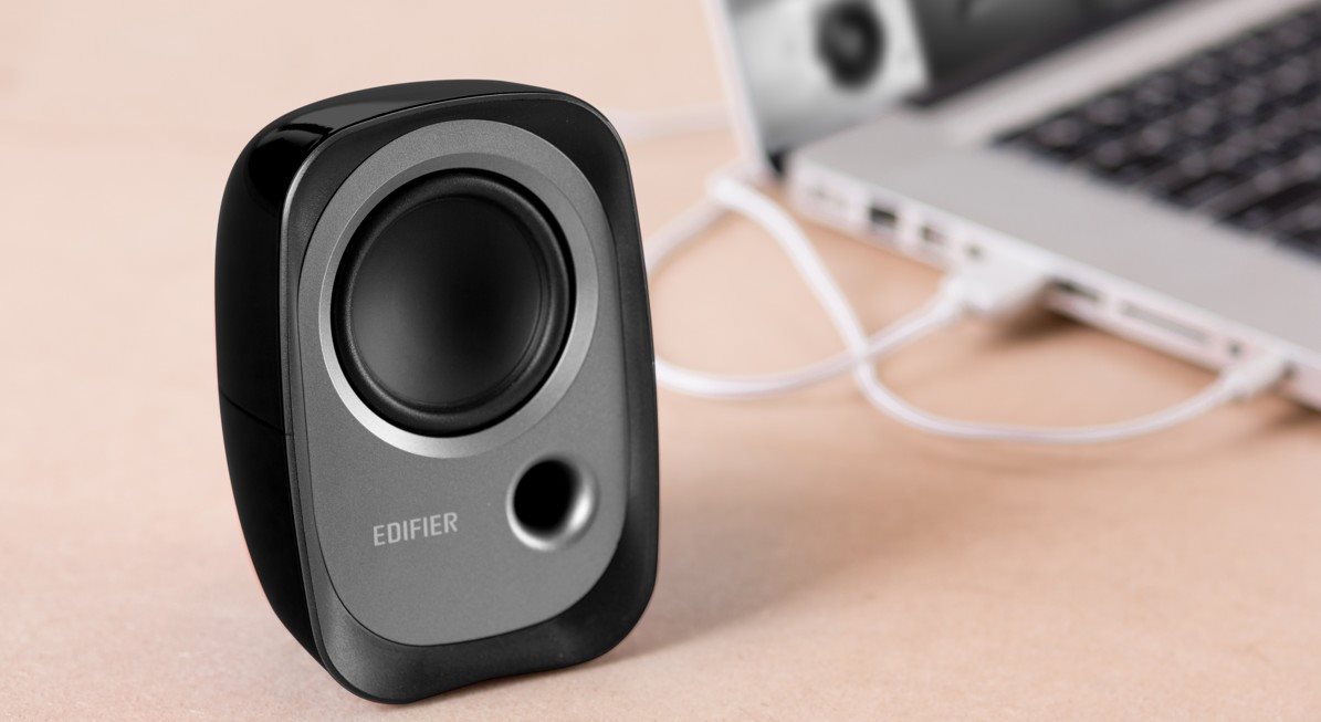 EDIFIER R12U