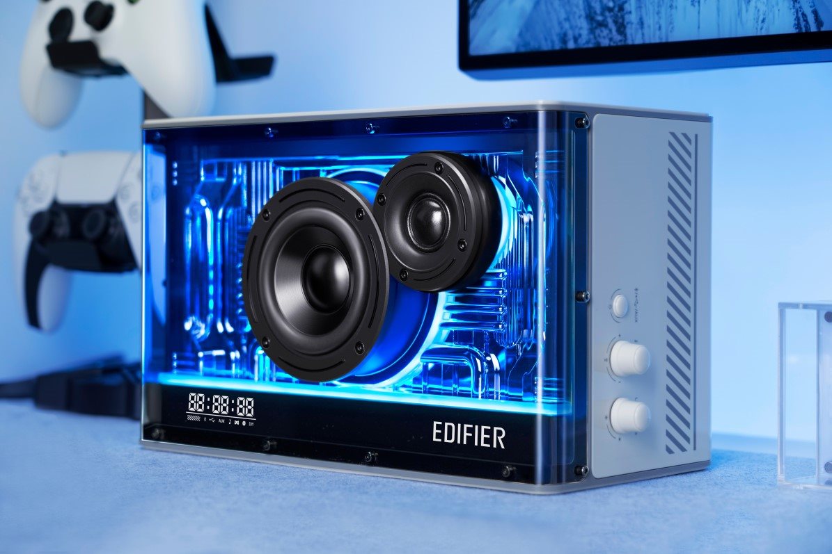 EDIFIER QD35 white speaker
