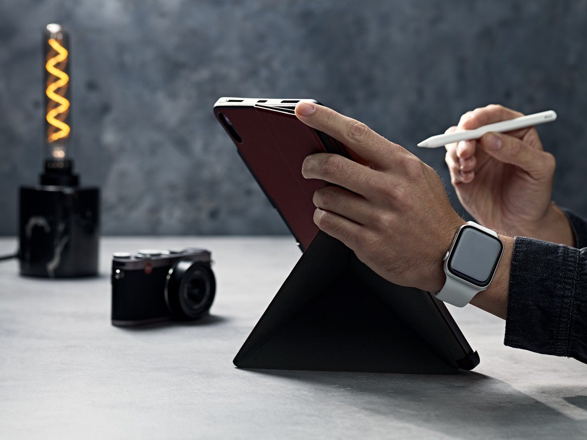 Epico Pro Flip case for iPad 11"