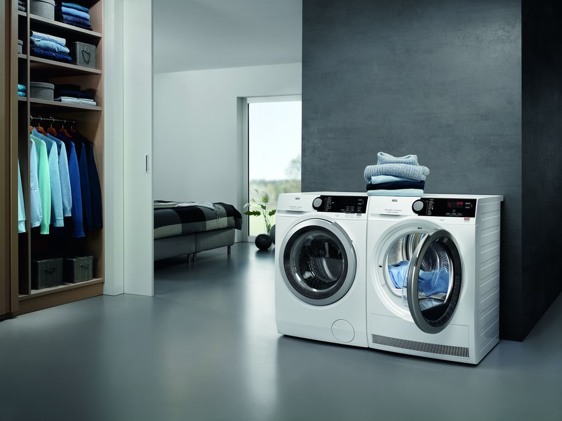 Stylový design Sušička AEG AbsoluteCare T8DEE68SC