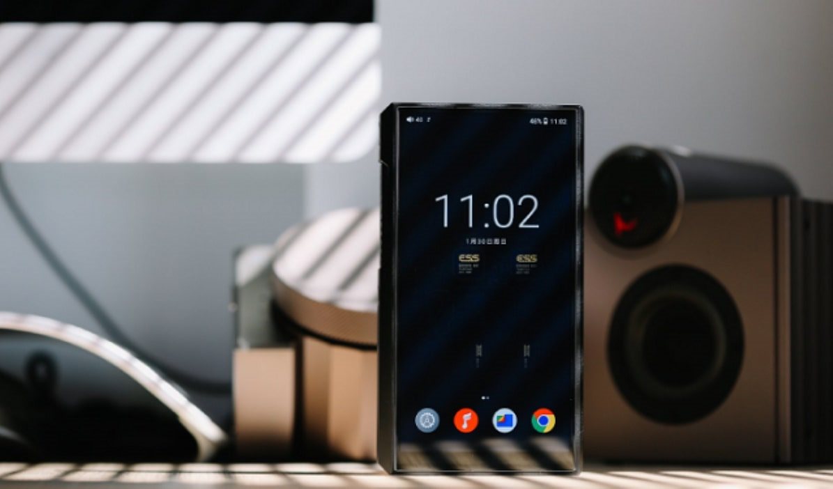 Přenosný přehrávač M11 Plus ESS