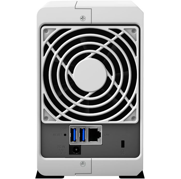 Synology DS218j, zadní strana