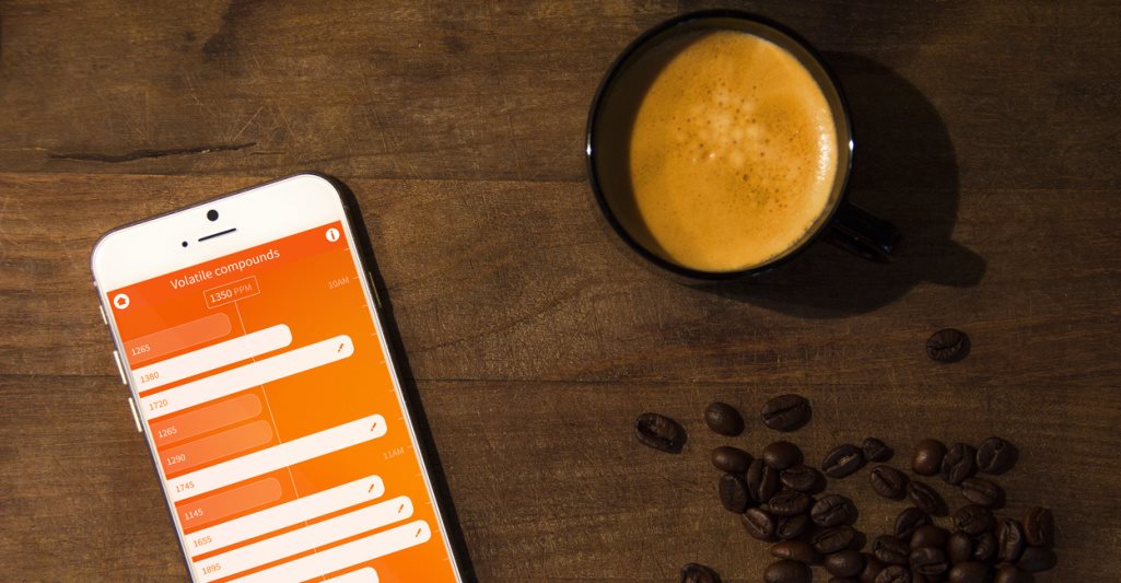 Naměřená data odešle FOOBOT PFT-001 do vašeho smartphonu