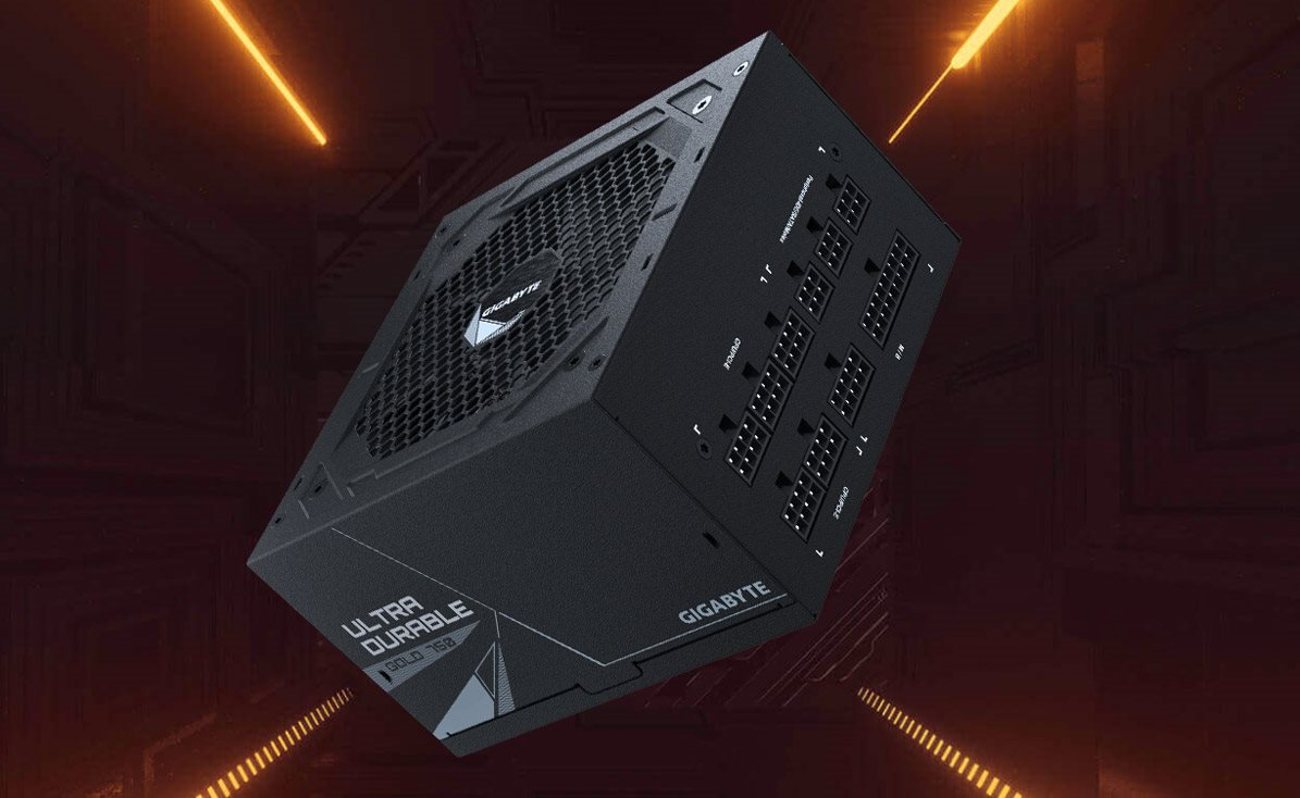 Počítačový zdroj GIGABYTE UD750GM