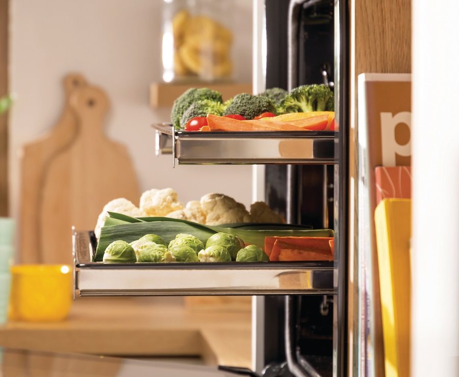 Gorenje BOS6737E06BG built-in oven