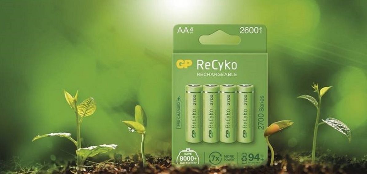 Battery Charger GP Eco E811