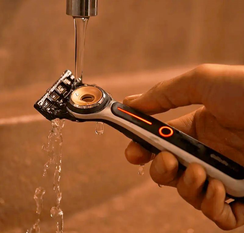 GilletteLabs Heated Razor GilletteLabs Heated Razor