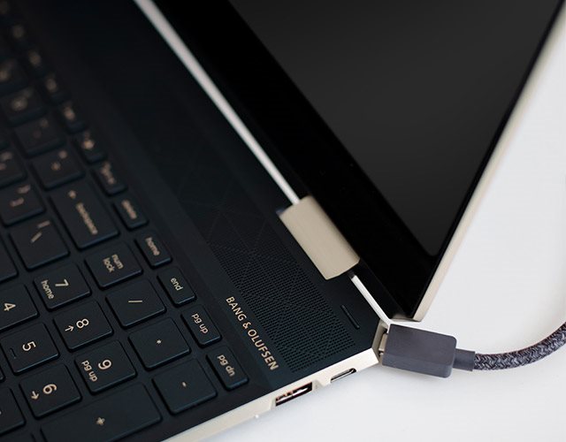 Nabíjení HP Spectre x360
