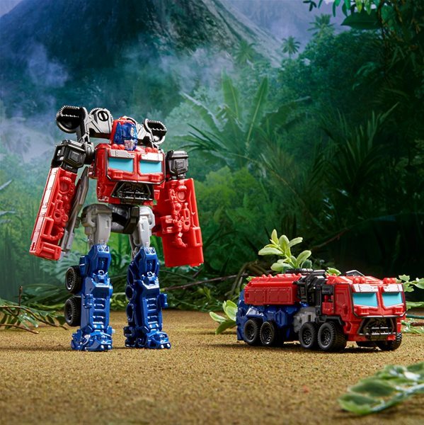 Transformers Optimus Prime figure Transformers Optimus Prime figure