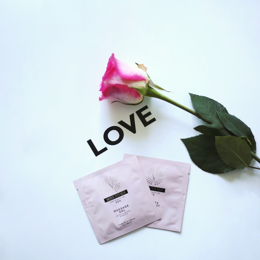 Lubricating gel MISS VIVIEN weekend party package