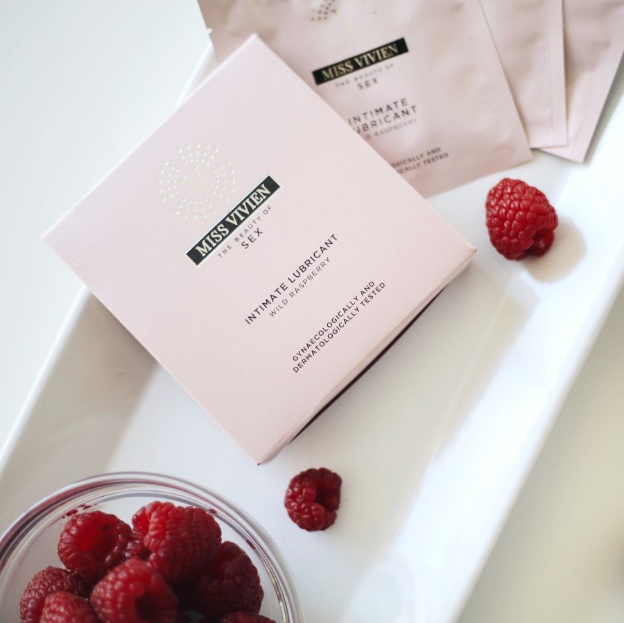 Lubricating gel MISS VIVIEN intimate lubricant raspberry