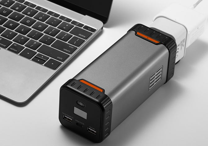 Jackery PowerBar charging station