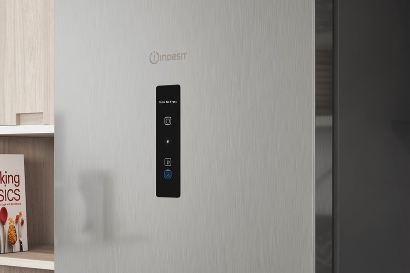  Lednice INDESIT INFC9 TI21X 