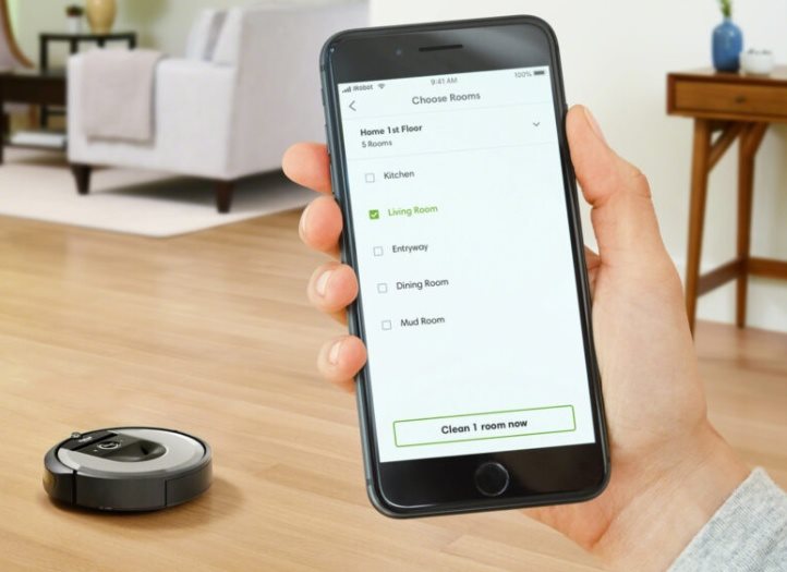 Robotický vysávač iRobot Roomba i7+ light silver