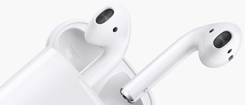 True Wireless sluchátka Apple AirPods 2019