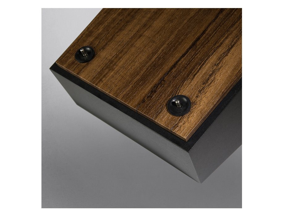 Reproduktory JAMO S 8 ATM Patented fastening system