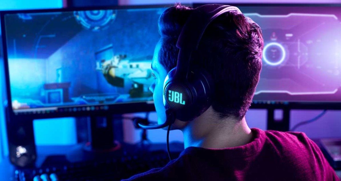 JBL Quantum 400